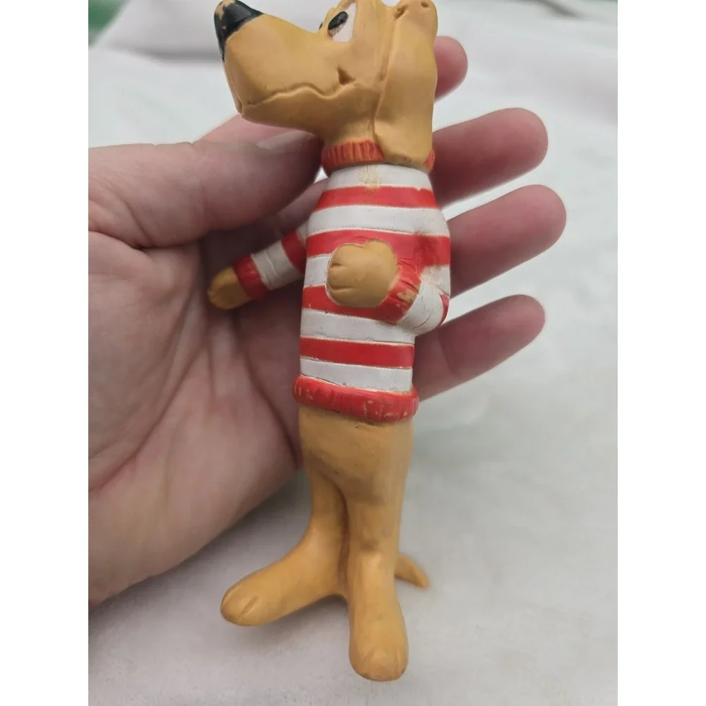 Vintage Beauregard Hound Soft Vinyl‎ Rubber Toy Figure (Walt Kelly 1969)